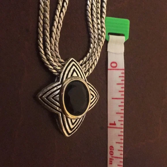 Avon Gold and Black Star Necklace Set - Picture 4 of 6